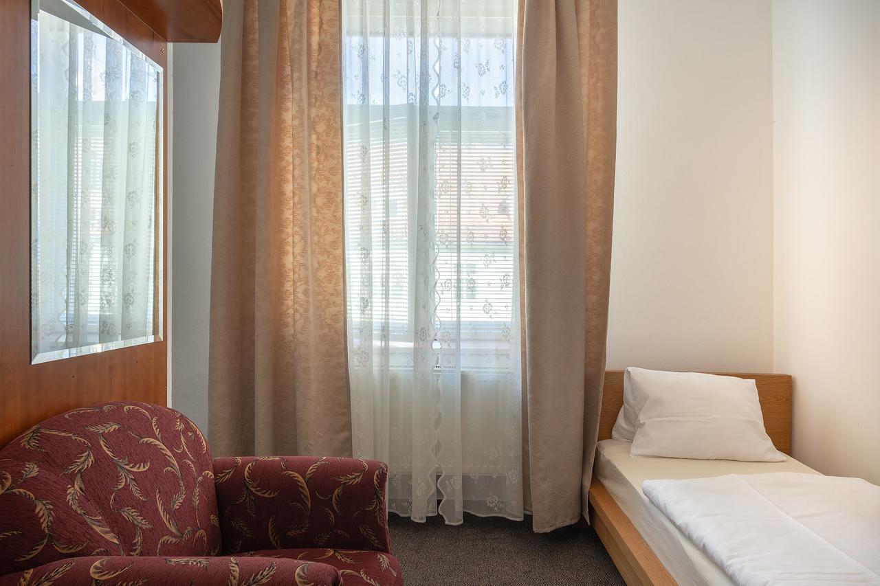 Zelena Ratolest Hotel Ceske Budejovice Eksteriør billede