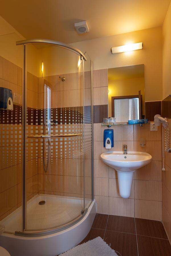 Zelena Ratolest Hotel Ceske Budejovice Eksteriør billede