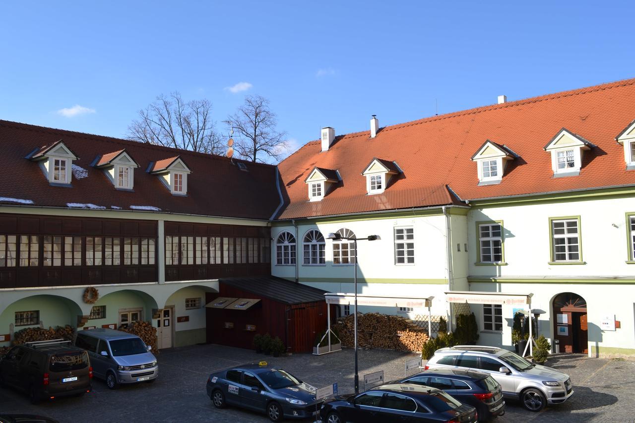 Zelena Ratolest Hotel Ceske Budejovice Eksteriør billede